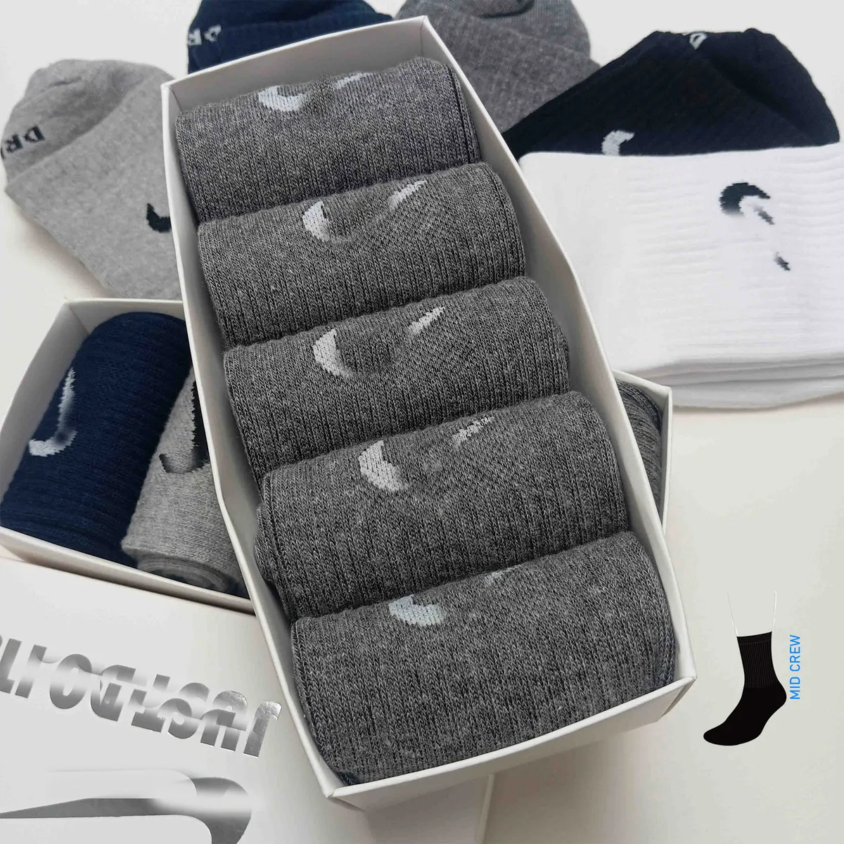 Performance Mid Crew Sports Socks - Versatile 5 Pack - Image 3