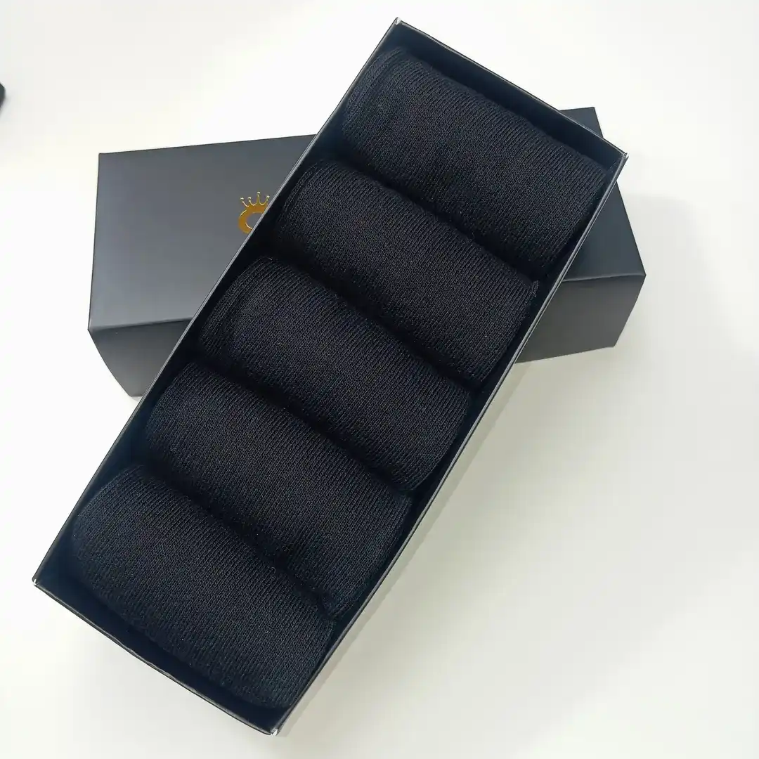 Everyday Black Cotton Socks: 5-Pair Pack for Women - Image 7