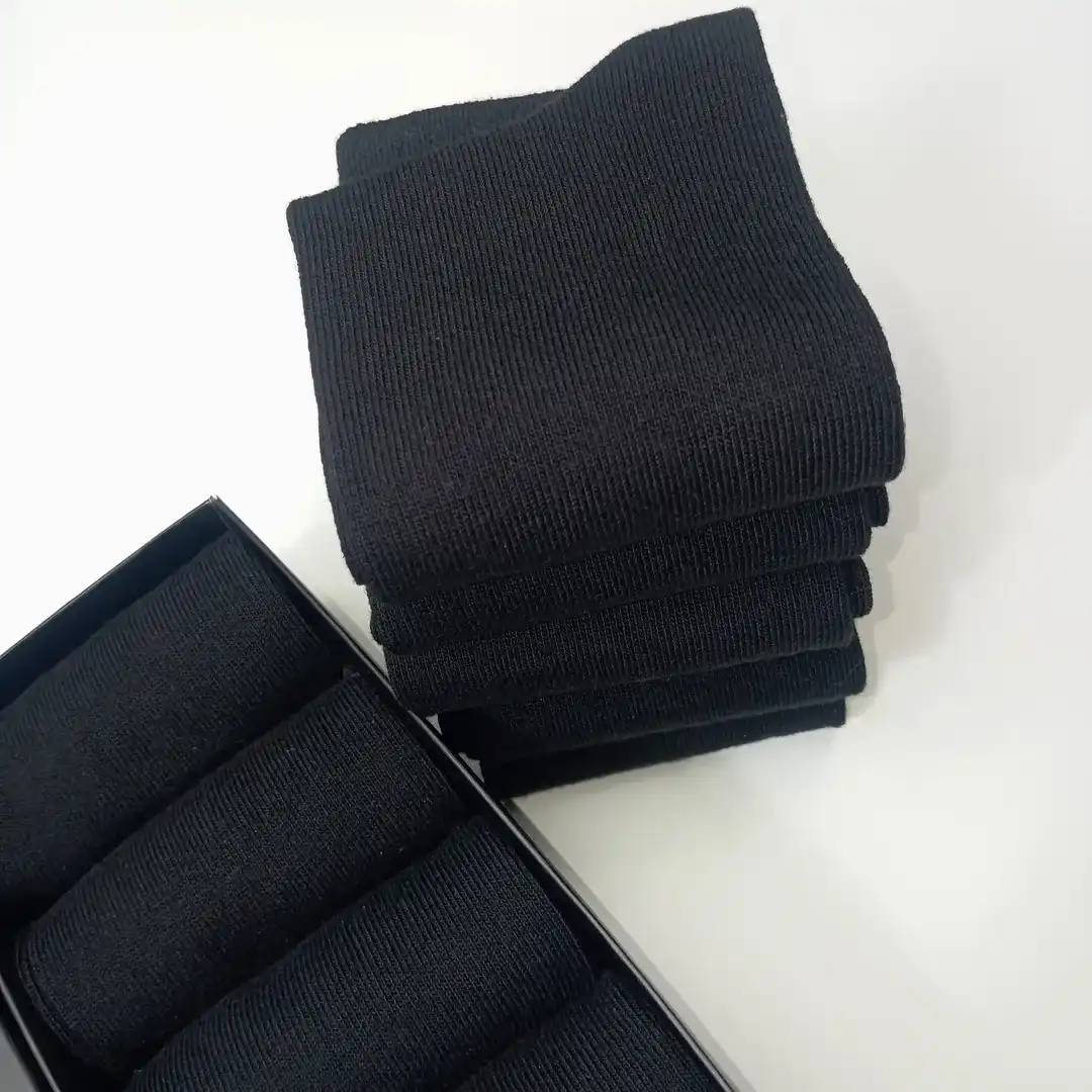 Everyday Black Cotton Socks: 5-Pair Pack for Women - Image 5