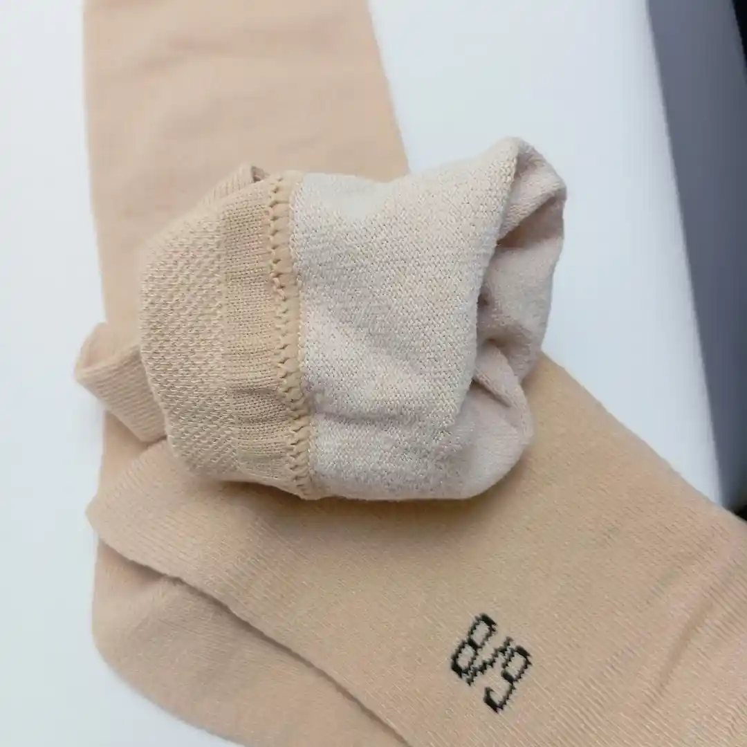 Premium Cotton Socks for Women - 5 Pairs, Versatile Wear - Image 2